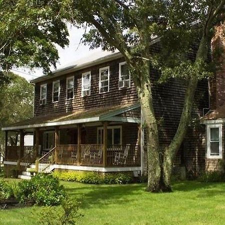 Marthas Vineyard Resort Oak Bluffs Extérieur photo